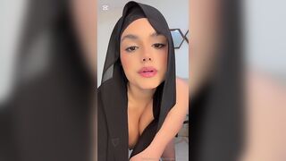 Dalilaahzahara Aka Ahzahara Muslim Babe Stripping Off And Playing Tits And Pussy Leak Onlyfans Porn